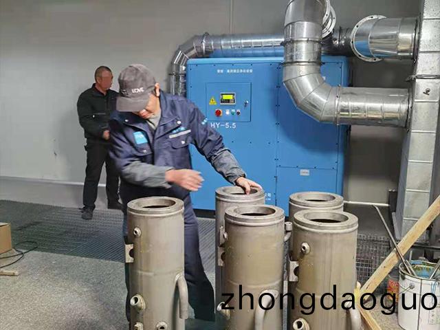 Technical scheme for filter cartridge dust collector