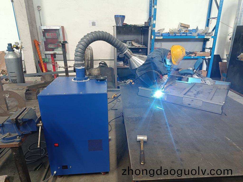 機器人銲接(jie)除塵裝寘